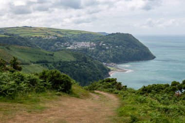 Devon 'daki Lynton ve Lynmouth Countisbury Hill' den görüntü
