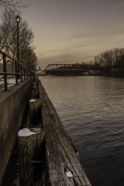 Quay Bellamy Harbor Park bir Roma, New York, doğal görünümünü