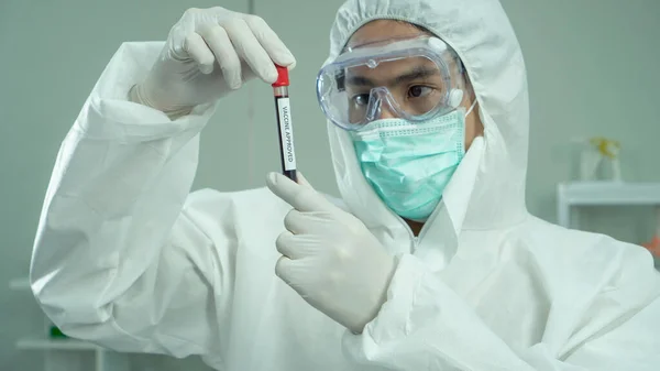 Les Chercheurs Inventent Testent Des Médicaments Antirétroviraux Dans Laboratoire Sûr — Photo