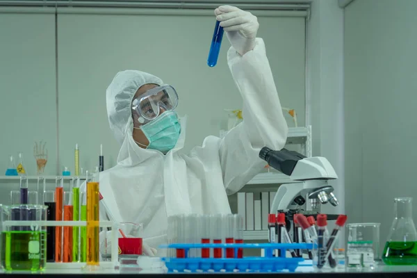 Ricercatori Stanno Inventando Testando Farmaci Antiretrovirali Laboratorio Sicuro Alto Livello — Foto Stock