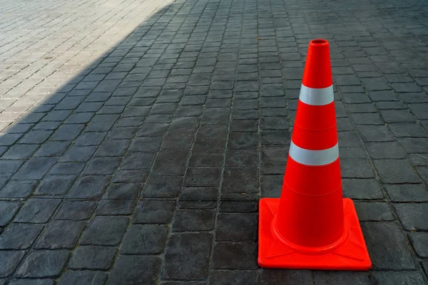 Cono Traffico Terra Nel Parcheggio — Foto Stock