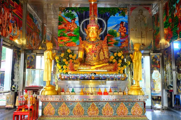 Chachoengsao Tailandia Enero 2019 Antigua Imagen Dorada Buda Templo Wat — Foto de Stock