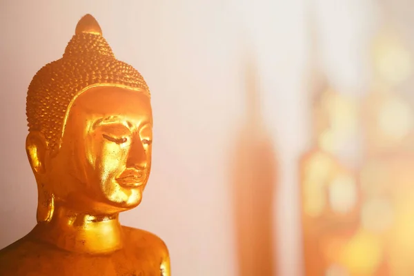 Imagem Buda Antiga Com Espaço Para Textura Fundo Fuga Luz — Fotografia de Stock