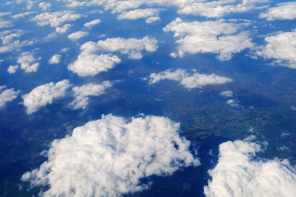 Vue Dessus Des Nuages Depuis Fenêtre Avion — Photo