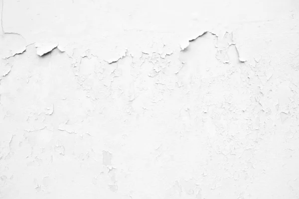 混凝土墙体背景上的白色剥皮涂料 — 图库照片