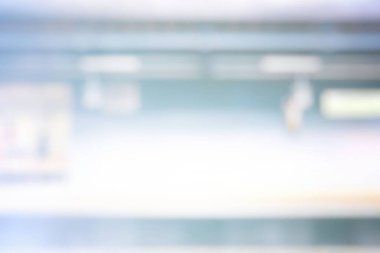 Soyut Beyaz Bulanık Tren İstasyonu ve Platform Arkaplanı.