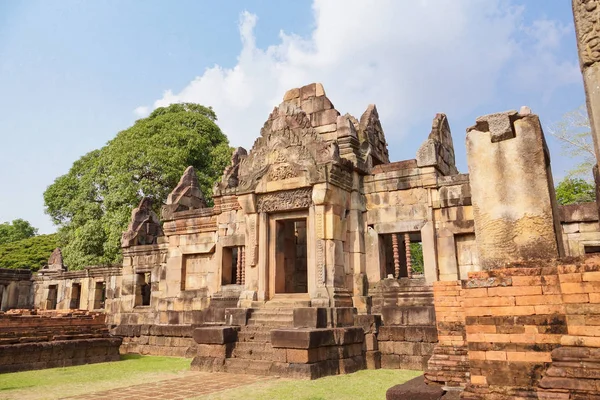Santuário Prasat Mueang Tam Templo Khmer — Fotografia de Stock
