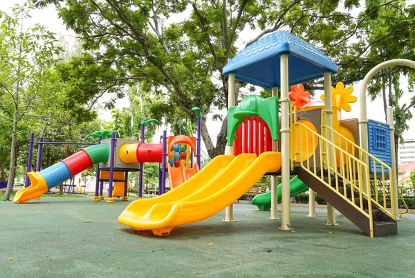 Aire Jeux Colorée Pour Enfants — Photo