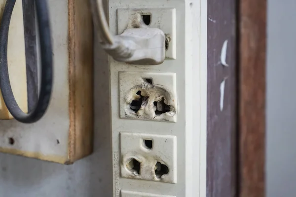 Saída Elétrica Danificada Segurança Elétrica Casa — Fotografia de Stock