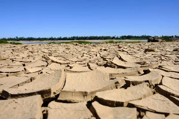 Textura de tierra agrietada seca — Foto de Stock