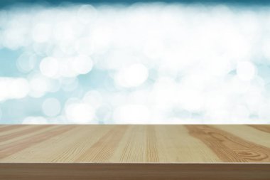 Ahşap masa üstü üzerinde bulanıklık doğa arka plan