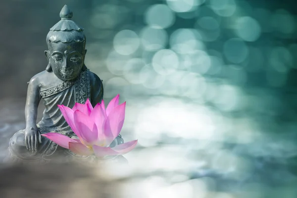 Buddha in meditation — Stock Photo, Image