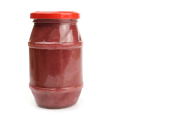 Vaso Vetro Con Marmellata Fragole Lamponi Isolato Sullo Sfondo Bianco — Foto Stock