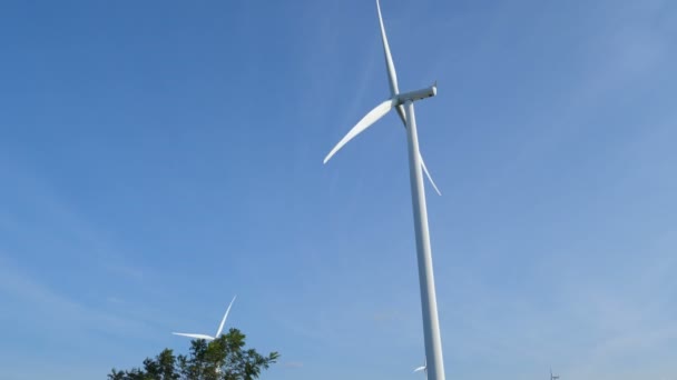 Paisaje Escénico Turbina Eólica Para Generación Eléctrica Energía Ecológica Limpia — Vídeo de stock