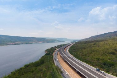 Drone inşaat altında otoyol havadan görünümü manzara vurdu 