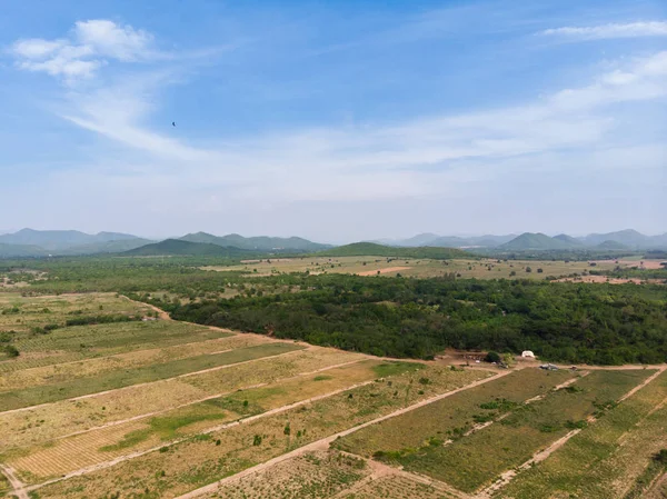 Drone tiro vista aérea paisaje escénico de la agricultura granja agai — Foto de Stock