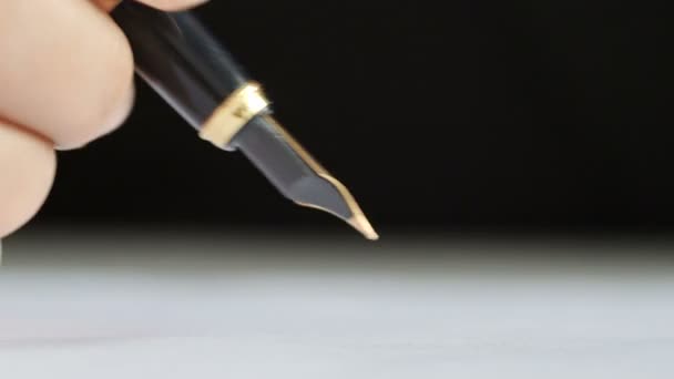 Close Shot Hand Woman Using Pen Write Paper — Stock Video