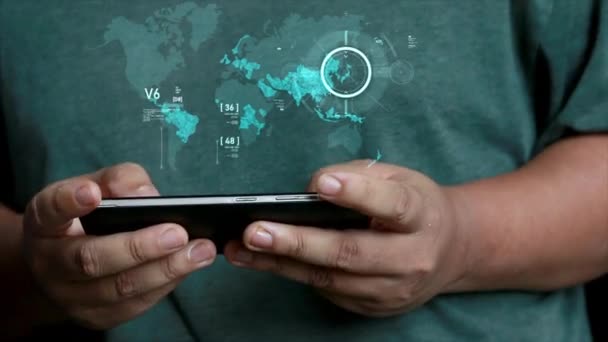 Primer Plano Manos Del Hombre Utilizando Teléfono Inteligente Móvil Futurista — Vídeo de stock