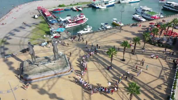 Reunião em Batumi em apoio aos manifestantes na Bielorrússia. Protestos na Bielorrússia — Vídeo de Stock