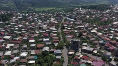  İnsansız hava aracı ile Kutaisi şehri, Georgia