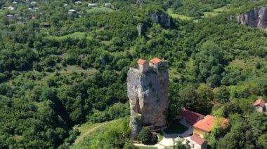  İHA 'dan Katskhi direği. Georgia