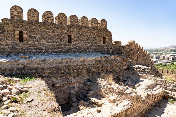  Gori şehrindeki Ortaçağ kalesi Goristsikhe