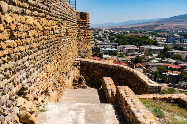  Gori şehrindeki Ortaçağ kalesi Goristsikhe