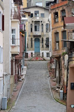 Eski evlerden oluşan İstanbul-Balat sokakları.