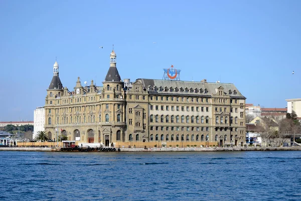 Yangından Önce Tarihi Stanbul Haydarpaşa Tren Istasyonu — Stok fotoğraf