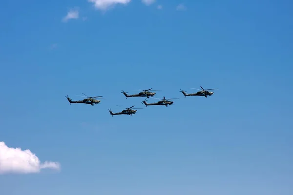 2020 Moskou Russische Federatie Militaire Vliegtuigen Vliegen Naar Overwinningsparade — Stockfoto