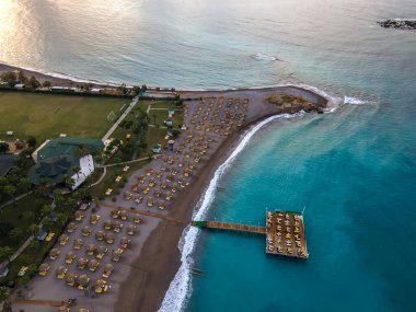 Mavi denizin güzel kıyıları