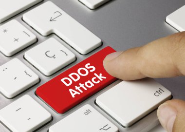 ddos saldırısı - Kırmızı Klavye Anahtarına Yazı.