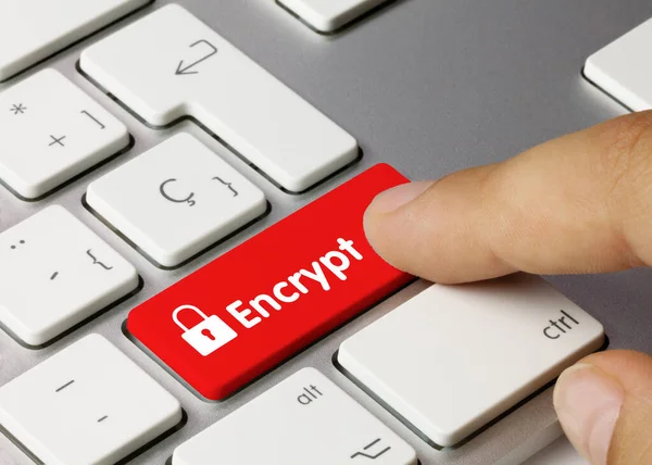 Kryptere Skrevet Red Key Metallic Keyboard Finger Trykke Tasten - Stock-foto