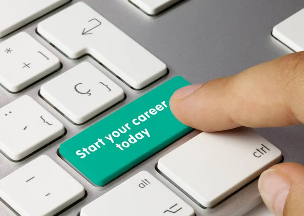 Börja Din Karriär Idag Skrivet Green Key Metallic Keyboard Fingertryckning — Stockfoto