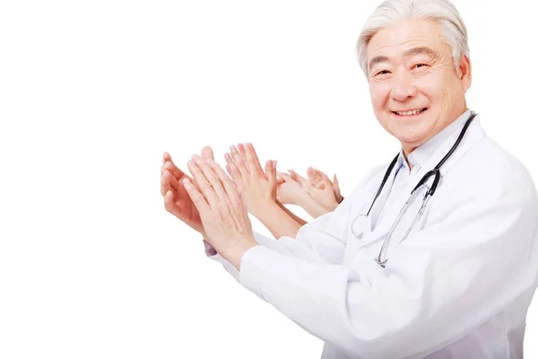 Médico Aplaudindo Fundo Branco — Fotografia de Stock