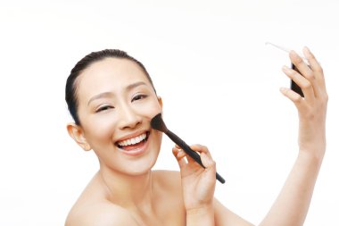 Doğulu güzellik makyajı