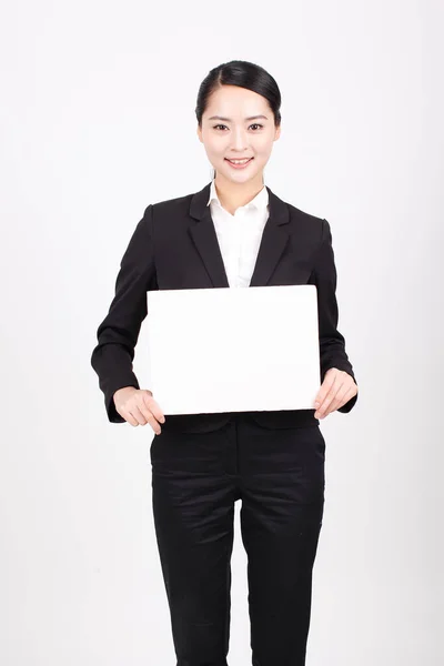 Uma Mulher Negócios Segurando Quadro Branco — Fotografia de Stock