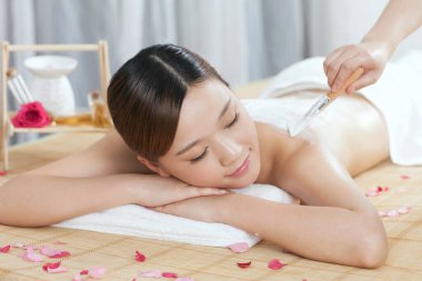 Güzel bir vücut genç bayan.