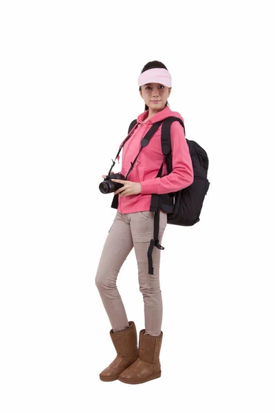 カメラを持つ若い女性の肖像画 バックパッカーを運ぶ — ストック写真