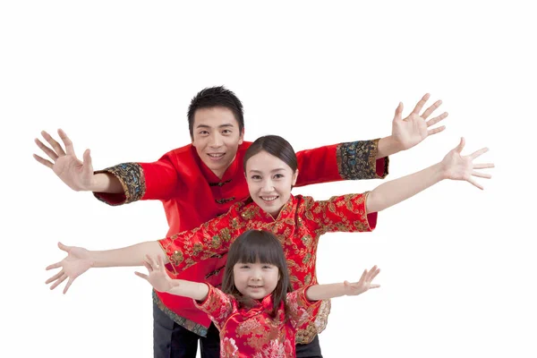 Portrait Daughter Parents Tang Suits Opening Arms — Stock Photo, Image