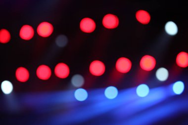 Çok renkli ışık huzmeleri