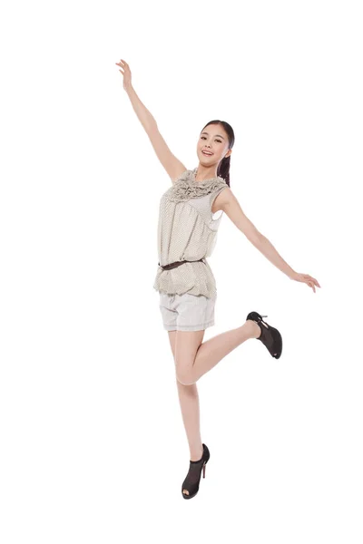 Mujer Joven Saltando Sonriendo — Foto de Stock