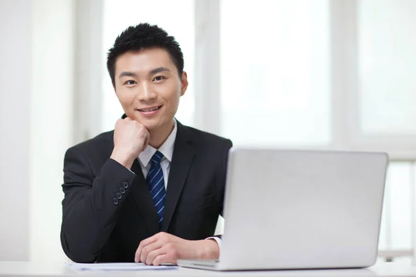 Portrait Businessman Sitting Laptop — Stock Photo, Image