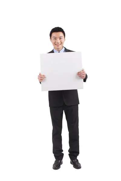 Retrato Jovem Empresário Segurando Cartão Branco — Fotografia de Stock