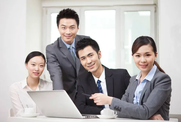 Grupo Empresários Escritório Retrato — Fotografia de Stock