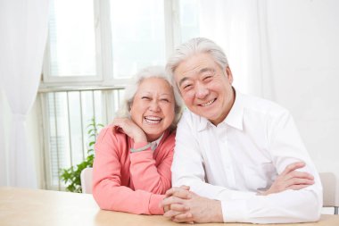 	Portrait of senior couple	 clipart