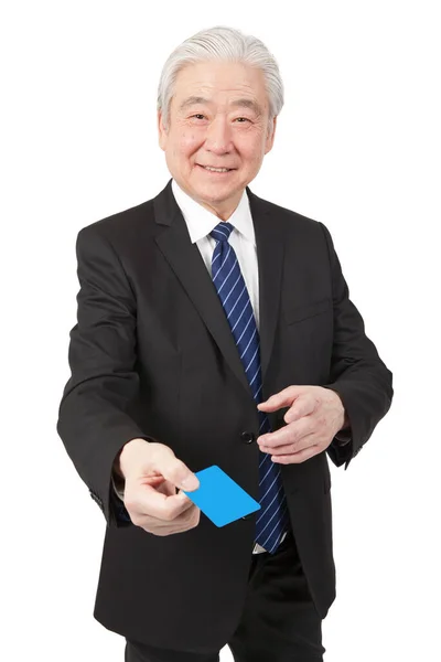 Senior Geschäftsmann Mit Visitenkarte — Stockfoto