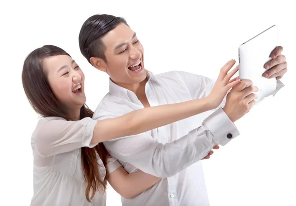 Oriental Fashion Young Couples Use Ipad — Stock Photo, Image