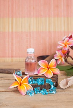 Aroma terapisi petrol şişe, kavram bitkisel spa