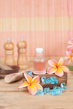 Aroma terapisi petrol şişe, kavram bitkisel spa